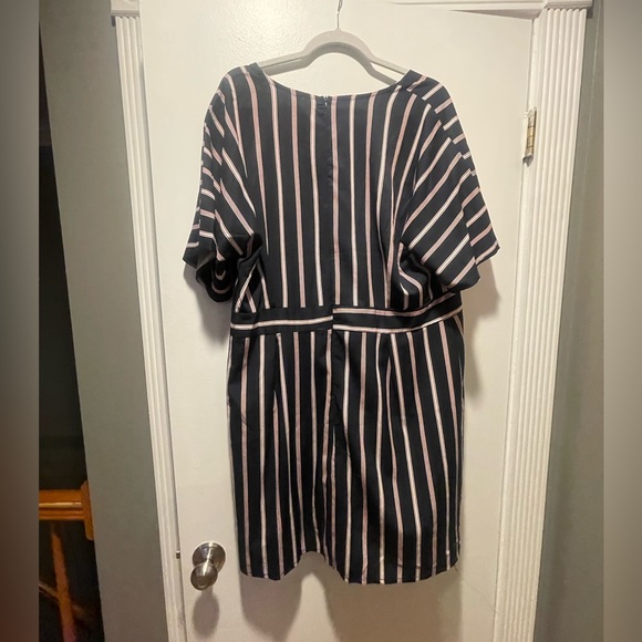 Shein Plus Striped Deep V Neck Button Through Dress - Picture 3 of 3